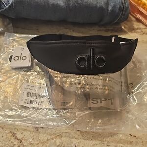 ALO Yoga Airlift SunVisor Black